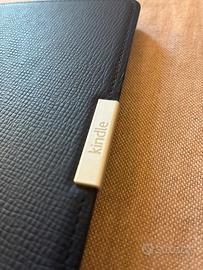 Cover originale in pelle blu Kindle 6gen