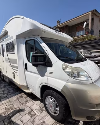 Caravans International X-TIL Garage