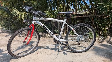 Bicicletta mountain-bike bambini