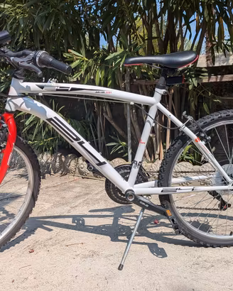 Bicicletta mountain-bike bambini