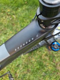 Santa Cruz - Bronson Carbon C XE