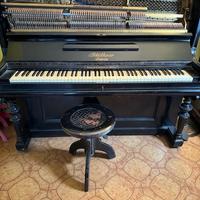 Pianoforte verticale Bluthner