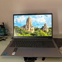 LENOVO IdeaPad Slim 3 15IAH8 - Type 83ER