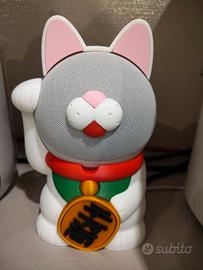 Supporto a forma di Maneki Neko per Alexa