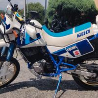 Suzuki DR 600 - 1988