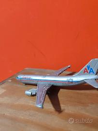 modellino American airline 