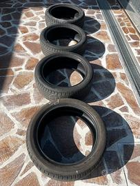 Set pneumatici estivi 225/45 R18