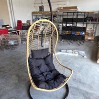 Poltrona sospesa in rattan