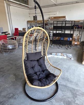 Poltrona sospesa in rattan