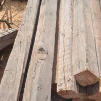 travi antichi larice