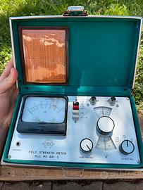 MISURATORE INTENSITÀ DI CAMPO