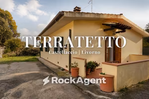 Rustico / Casale di 115 m² con 3 locali e box auto