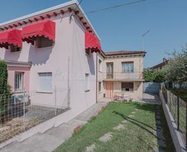 ORIAGO Porzione in verticale in zona centrale R430