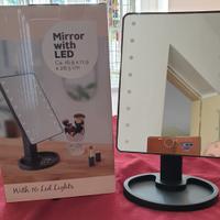 Specchio per trucco con LED nuovo 
