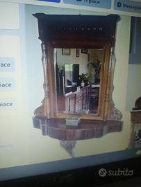 specchio antico con mensola