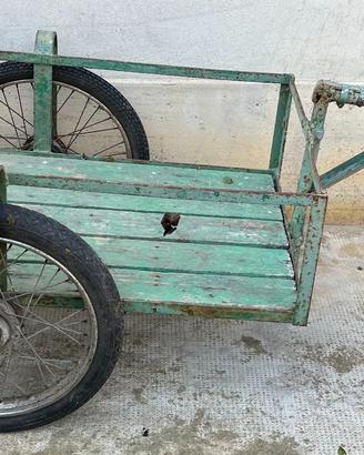 Carretto rimorchio bicicletta vintage