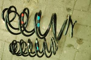 molle ammortizzatori di sospensione Peugeot 307