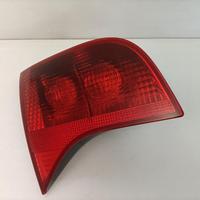 STOP POSTERIORE SINISTRO INTEGRATO NEL PORTELLO AU