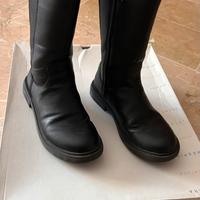 Stivali Geox bambina numero 32 in pelle