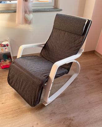 Sedia a dondolo IKEA