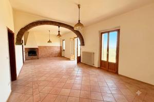 Appartamento 200mq con Terrazzo. Rif BA/273