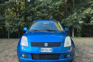 SUZUKI SWIFT 1.3  4X4 92CV