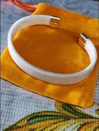 Bracciale