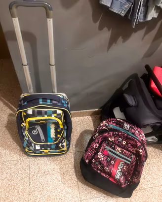 Zaini seven trolley e normale.
