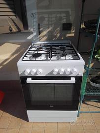 cucina gas + frigorifero 