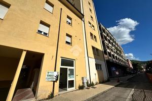 3 LOCALI A SPOLETO