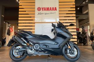 Yamaha T Max 560