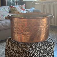 Contenitore per legna in rame