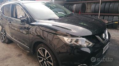 NISSAN QASHQAI 1.5 DCI MOTORE K9K636 INCIDENTATA