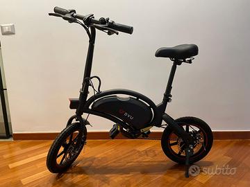 Bici elettrica DYU pieghevole