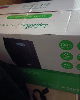 Gruppi di continuità UPS Schneider 3000VA/2100 W