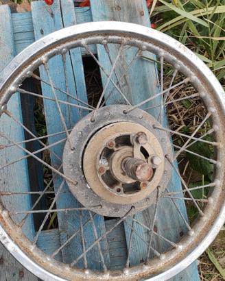 Cerchio posteriore Gilera rx125 1984-1987