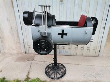 Aereo da esposizione artigianale vintage.