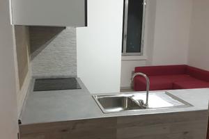 Monolocale zona bocconi