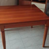 tavolo per soggiorno + 4 sedie