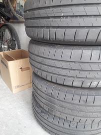 Gomme falken estive