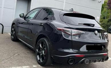 Alfa Romeo Stelvio 2.0 Turbo 280 CV Q4 Competizion