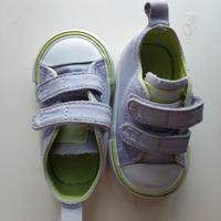 Converse Chuck Taylor All Star 2V
