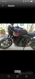 Moto come nuova 750 km