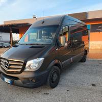 Mercedes-benz Sprinter 311 CDI Executive SOLO 130K