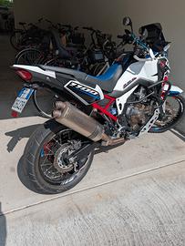 AFRICA TWIN 1100 DCL
