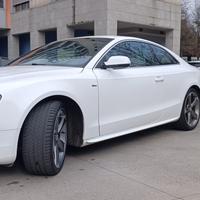 AUDI A5 2011