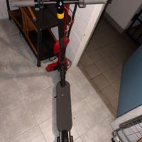 Monopattino Xiaomi Pro 4