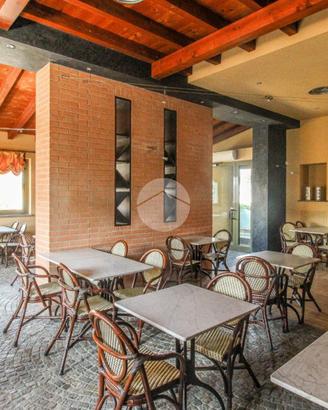 NEGOZIO A CAVENAGO D'ADDA