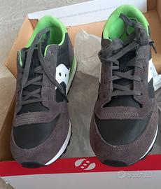 Saucony pantaloni collana maglietta