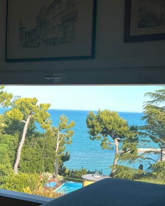 Appartamento con vista mare